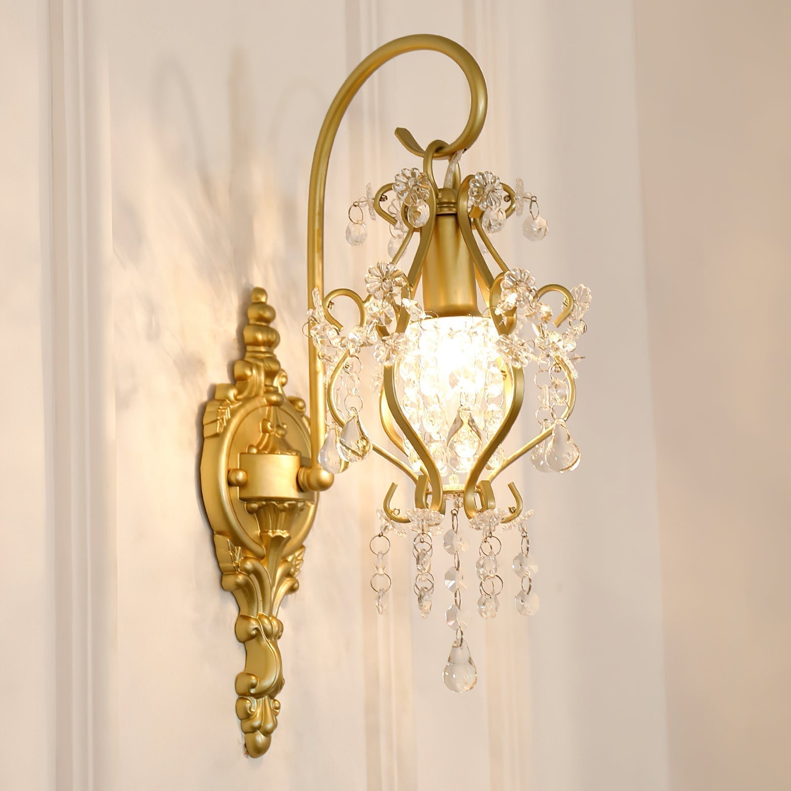 Timon Crystal Wall Lamp - Blowlighting