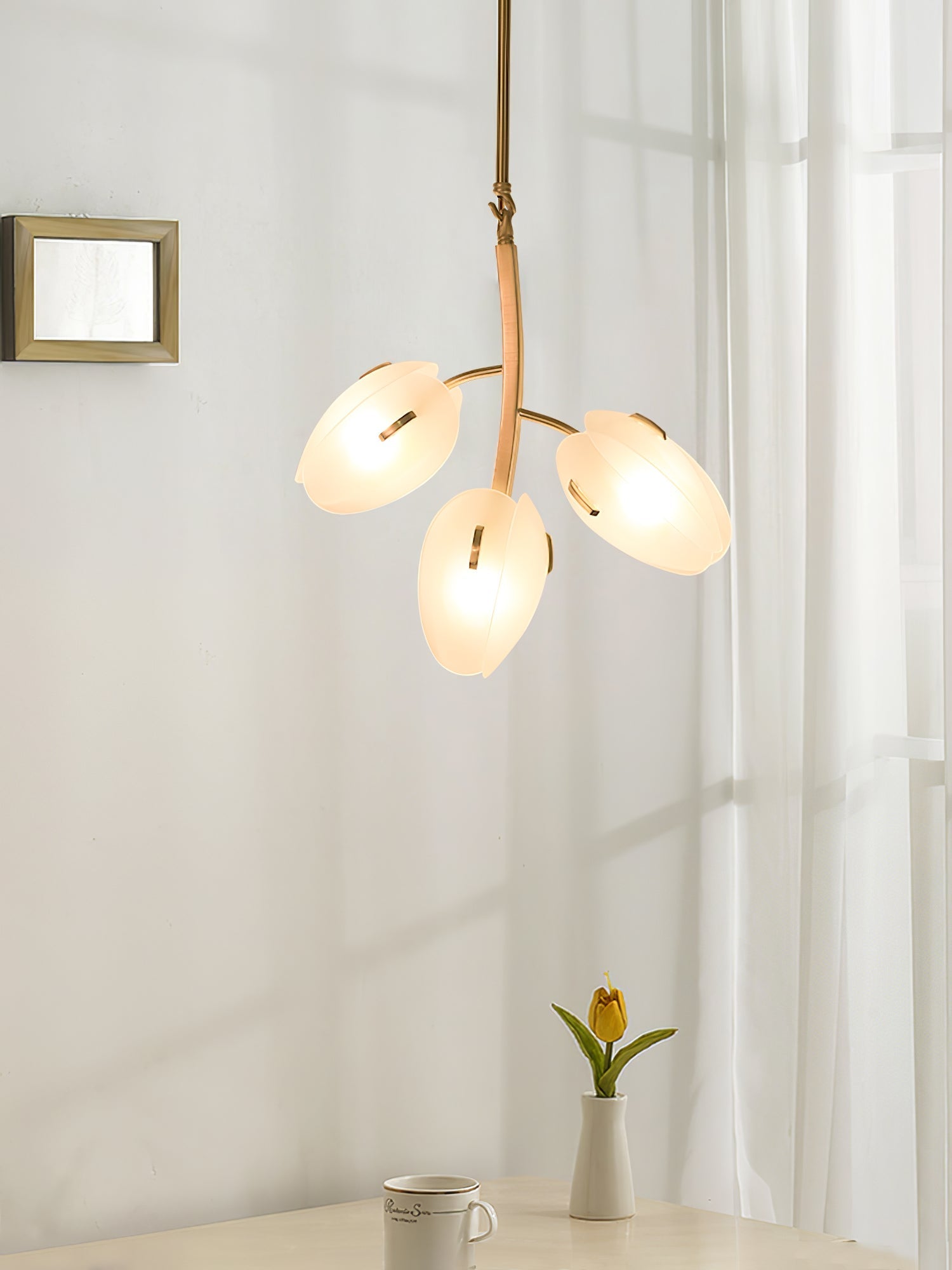 Blossom Contemporary Glass Chandelier - Blowlighting