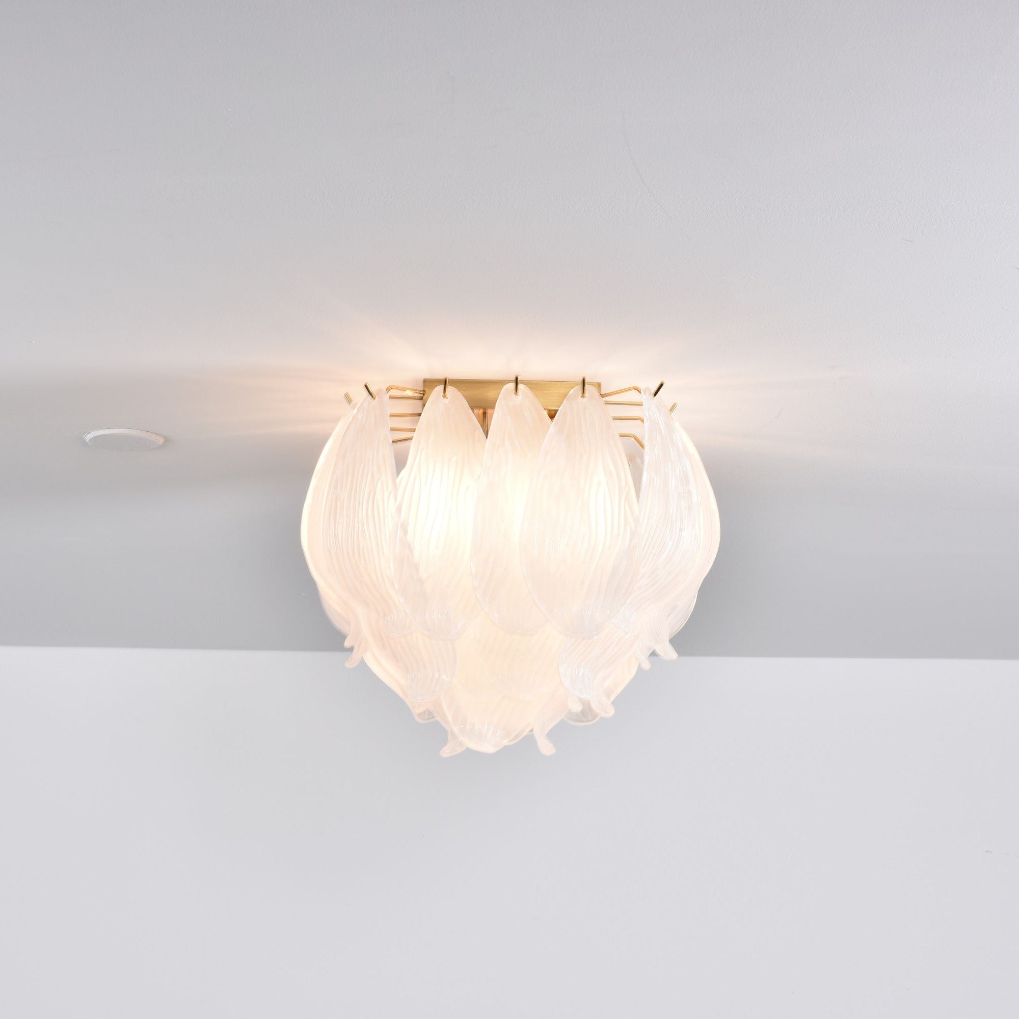 Aurora Ceiling Lamp Murano Petal Hand-Blown Glass Flushmount - Neutralighting