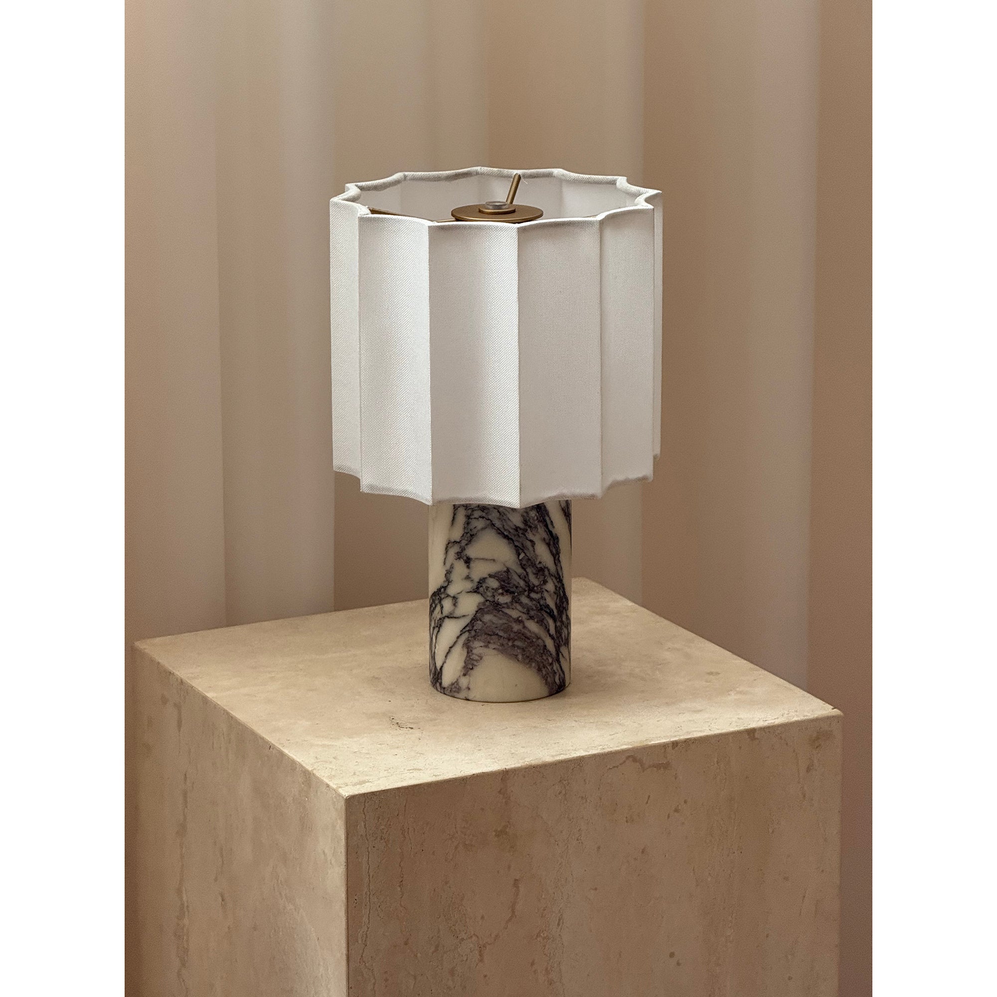 Valli Table Lamp (Built-in Battery) - Lamp Copper