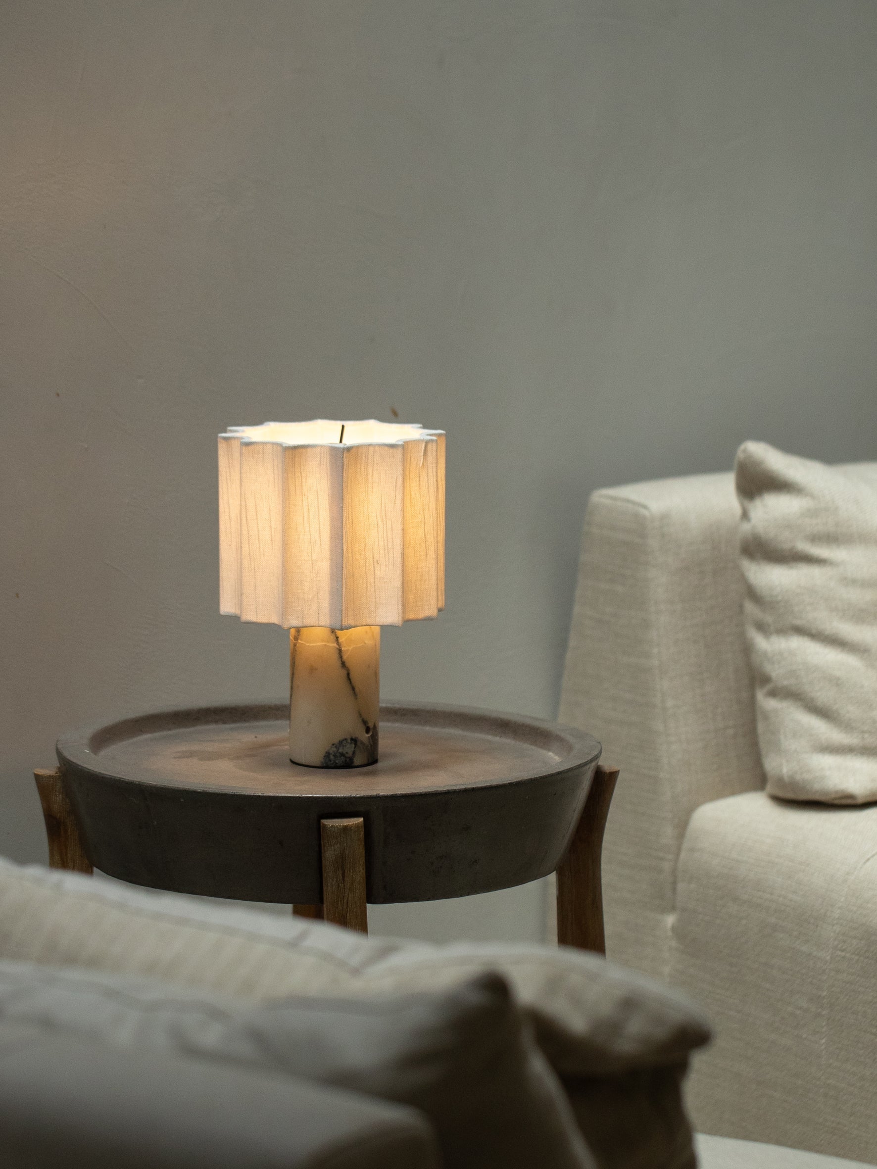 Valli Table Lamp (Built-in Battery) - Lamp Copper