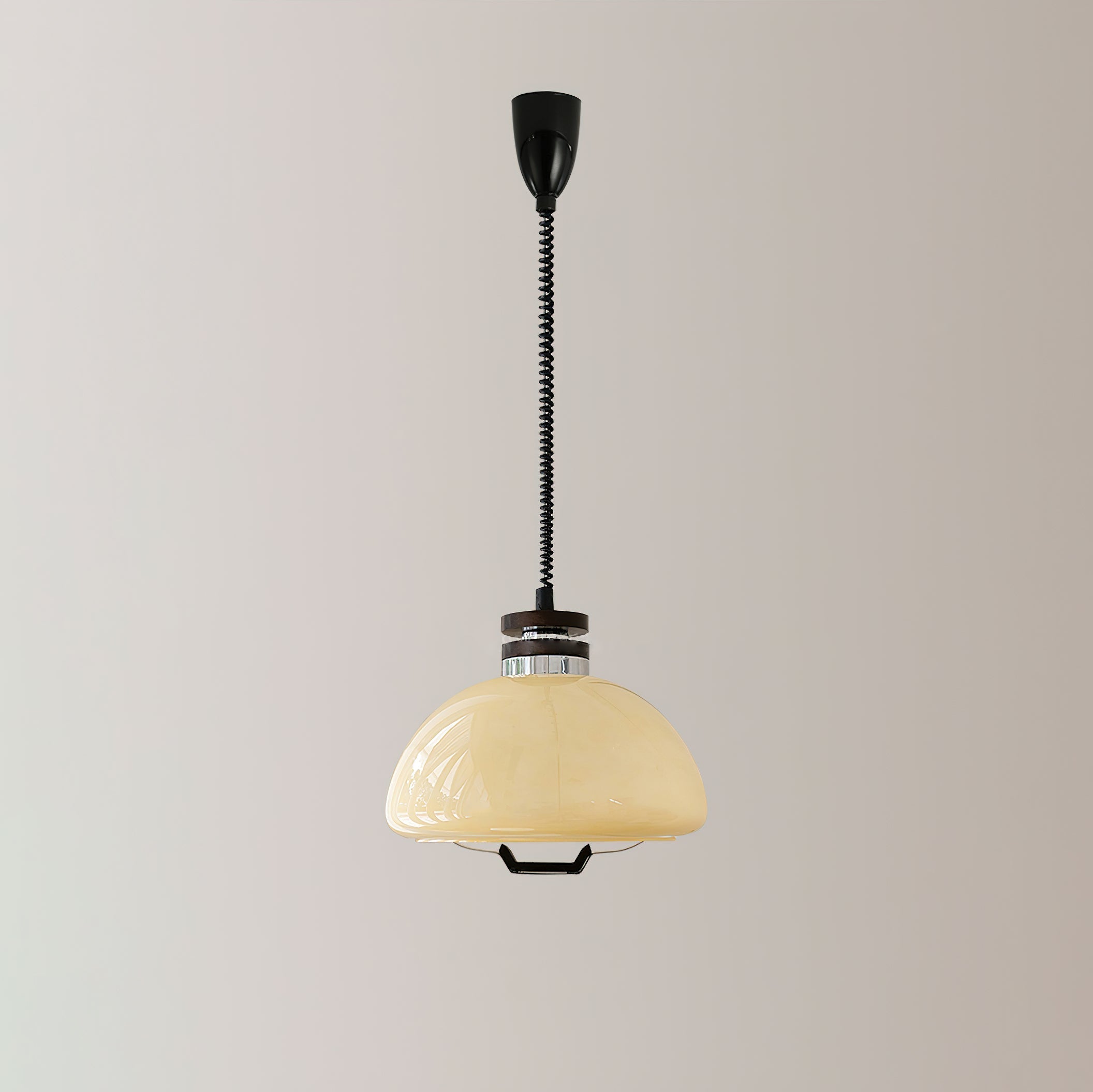Vela Pudding Pendant Light - Blowlighting