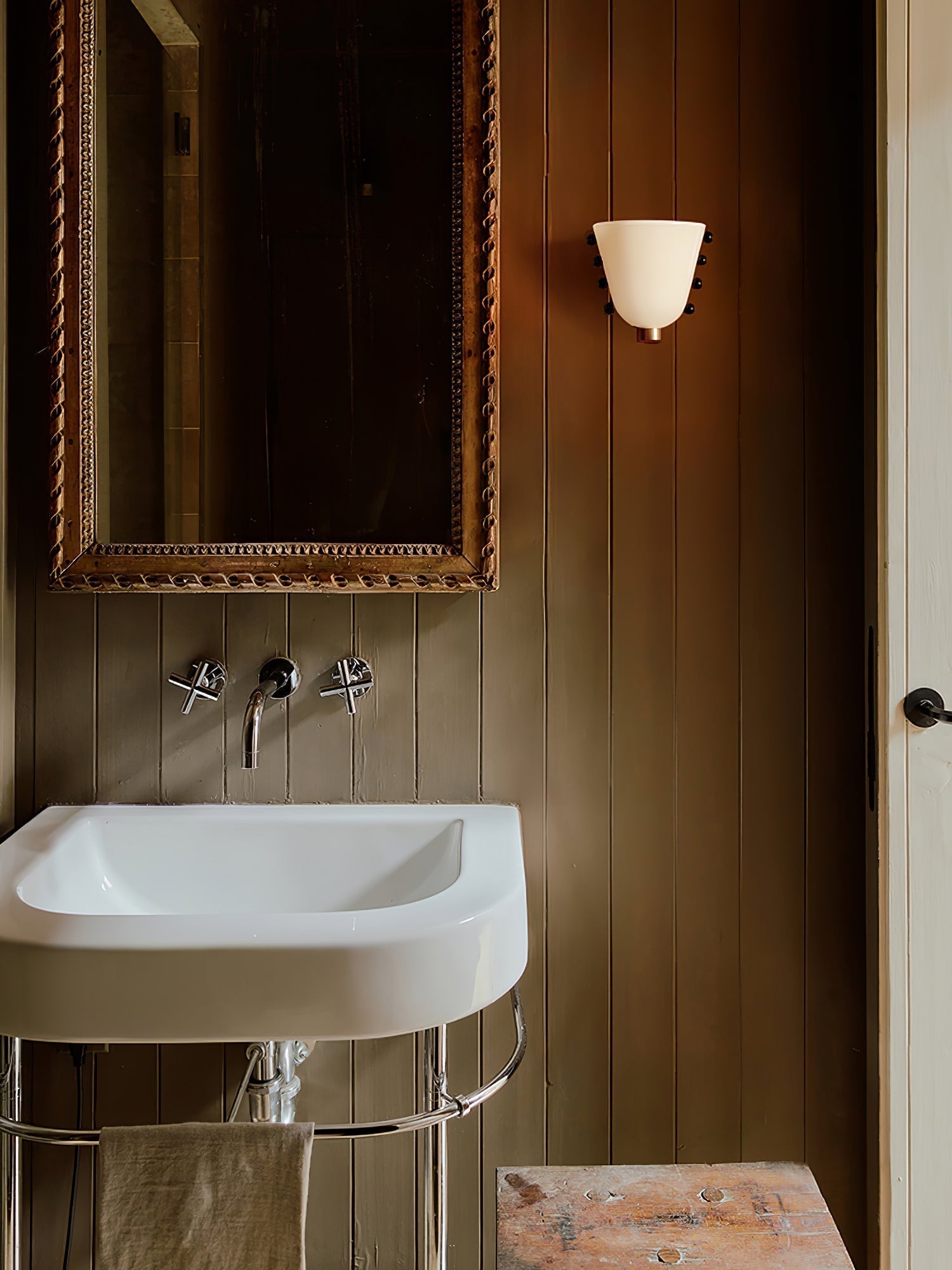 Velora Wall Sconce - Blowlighting