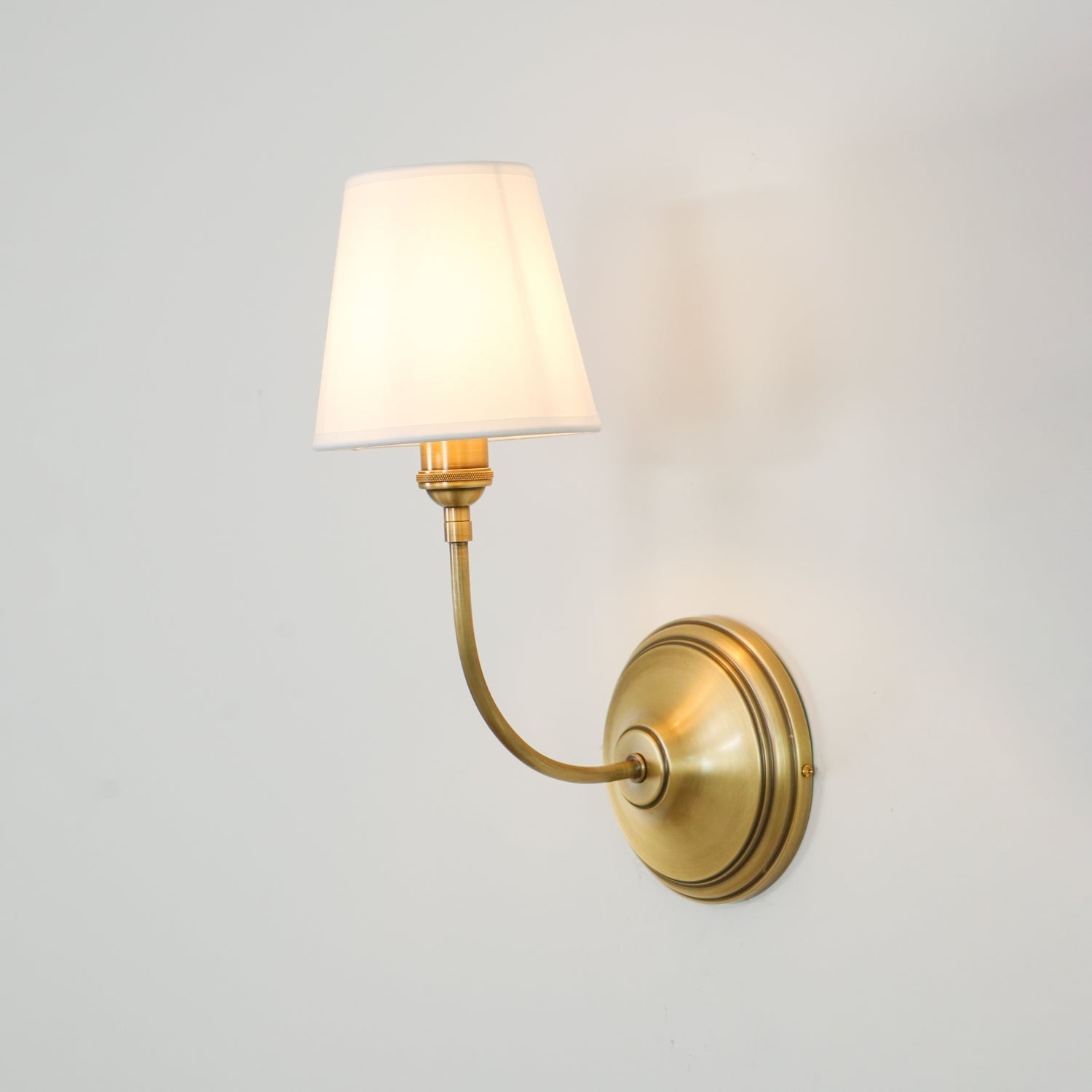 Silva Lampada da Parete Classica in Bronzo Nero