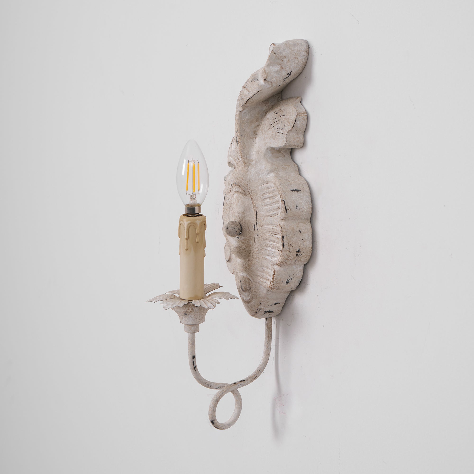 Olsilel Elegance Vintage Resin Metal Sconce Wall Lamp - Lamp Copper