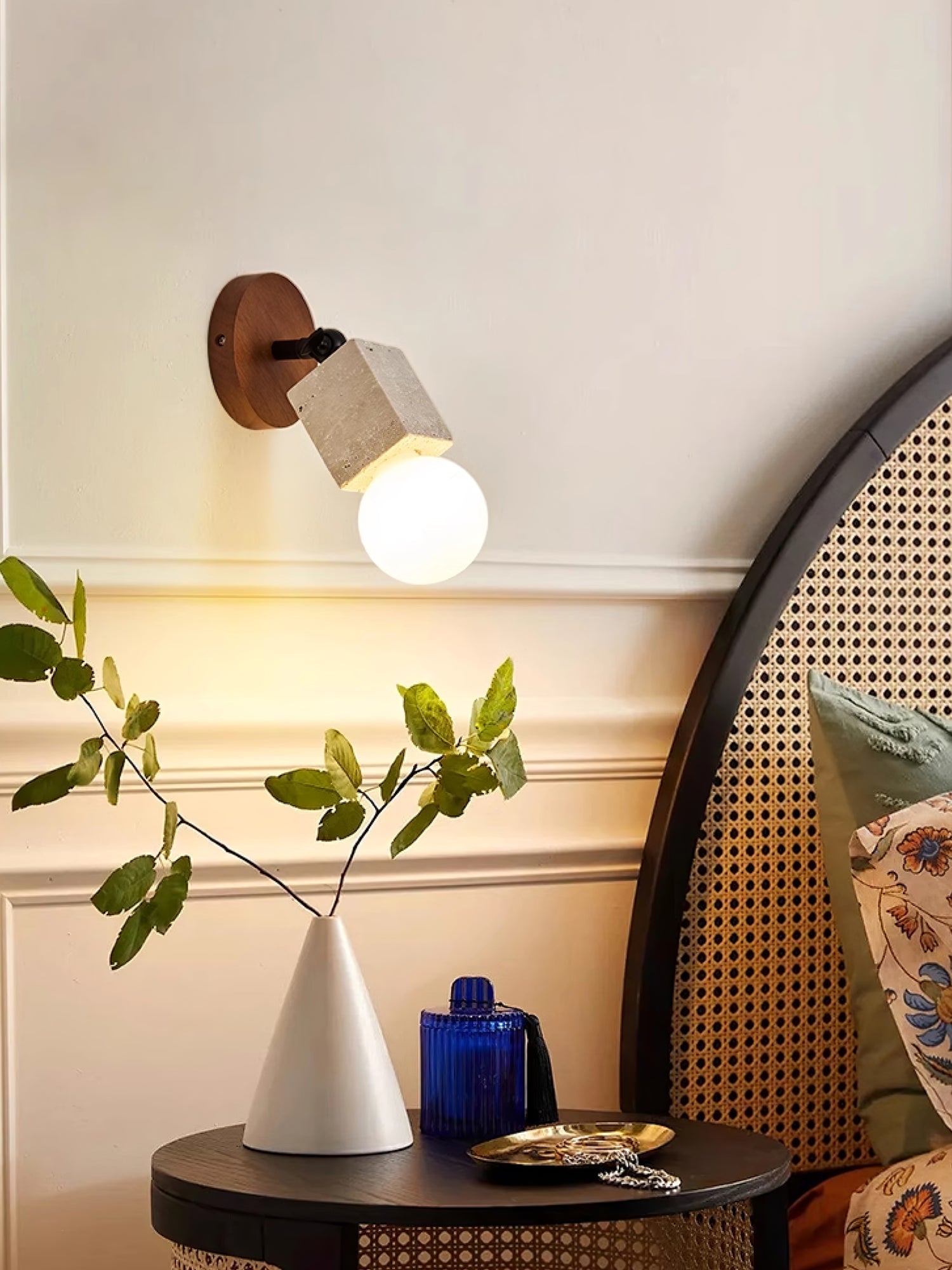 Zarinila Cylindrical-Tube Travertine Wall Light SEO Title - Neutralighting