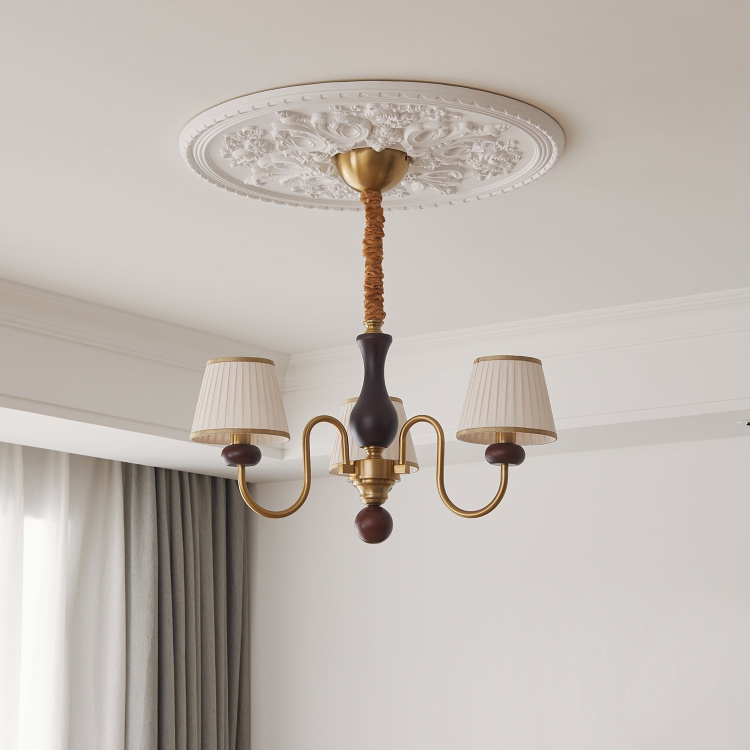 Walden Pleat Chandelier - Blowlighting