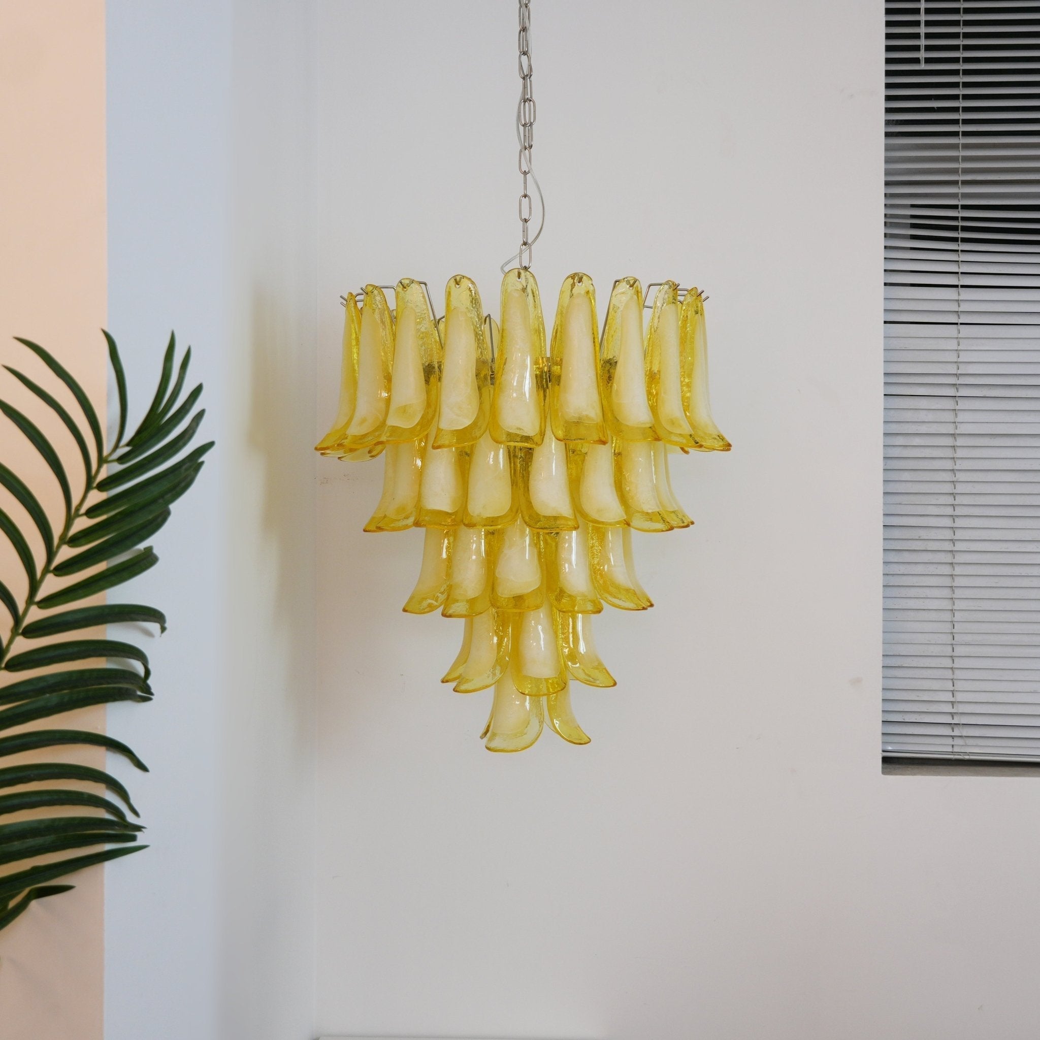 Aurora Chandelier Murano Glass Petal Wave - Blowlighting