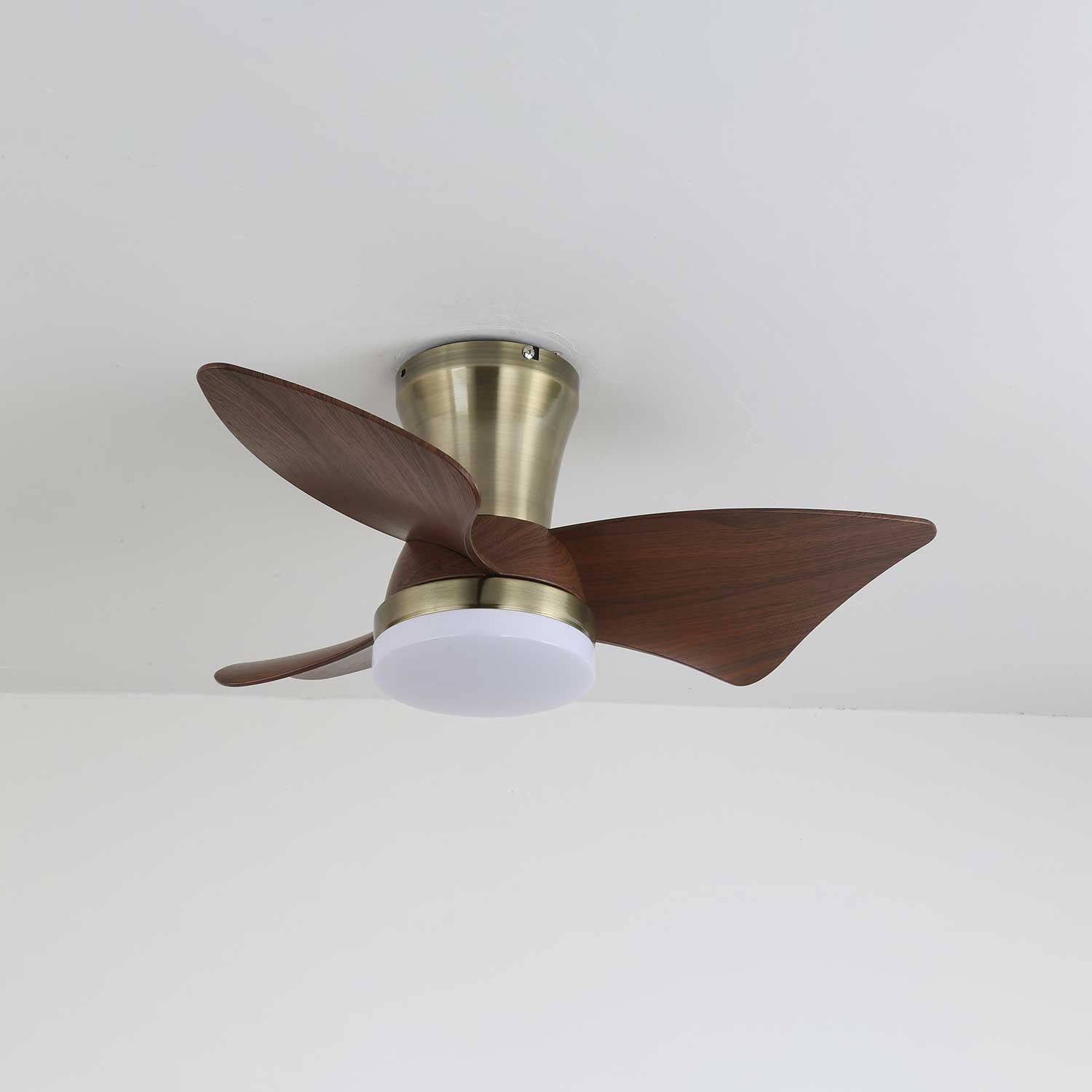 Ventilatore da soffitto moderno in legno Caspian con luce