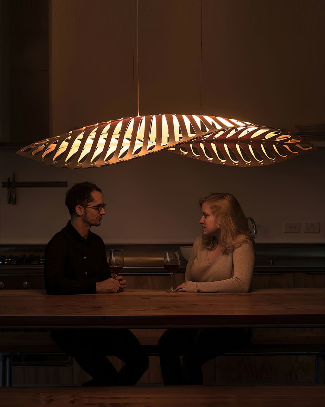 Veliren Leaf Wood Pendant Light - Blowlighting