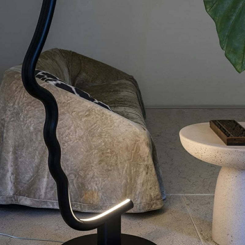Arisha Moderna LED Lampada da Terra Metallo/Silicio Nero Arco Profilo Umano